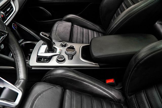 2023 Alfa Romeo Stelvio Veloce AWD - 22984486 - 19