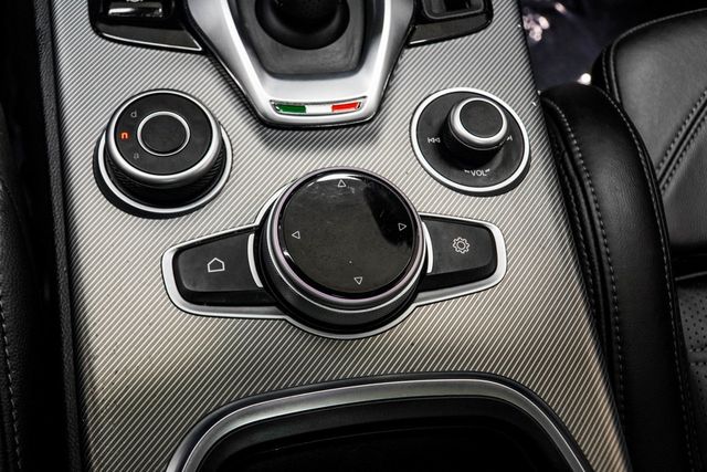 2023 Alfa Romeo Stelvio Veloce AWD - 22984486 - 21