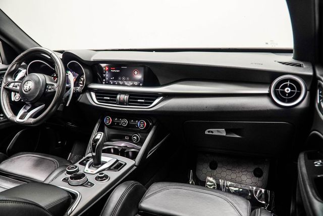2023 Alfa Romeo Stelvio Veloce AWD - 22984583 - 18