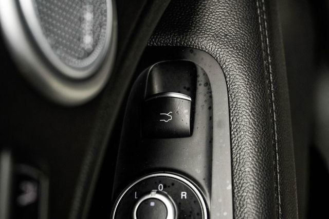 2023 Alfa Romeo Stelvio Veloce AWD - 22995843 - 37