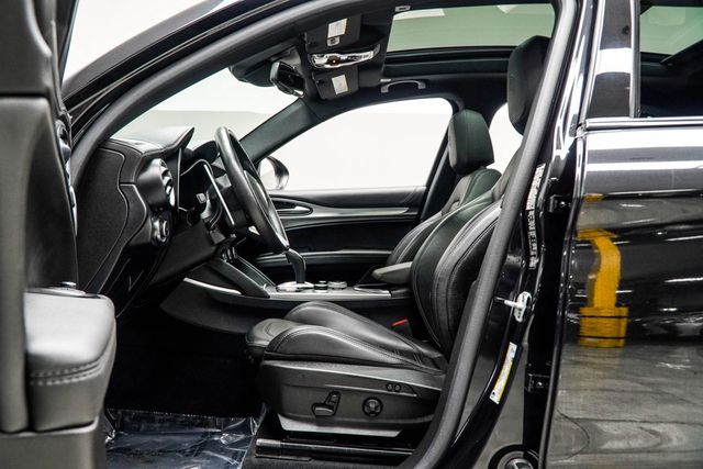 2023 Alfa Romeo Stelvio Veloce AWD - 22995843 - 39