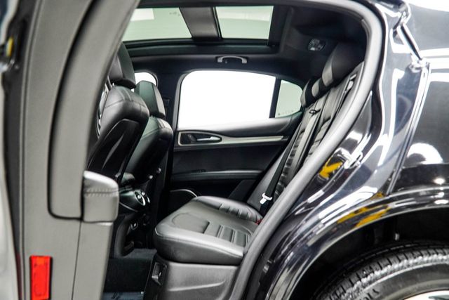 2023 Alfa Romeo Stelvio Veloce AWD - 22995843 - 40