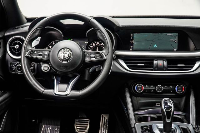 2023 Alfa Romeo Stelvio Veloce AWD - 22996332 - 16