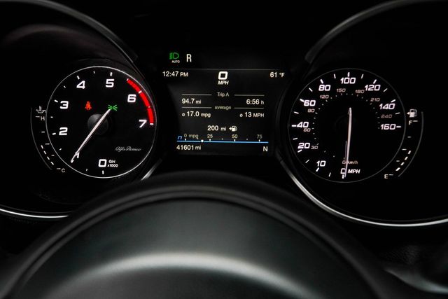 2023 Alfa Romeo Stelvio Veloce AWD - 22996332 - 33