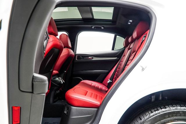 2023 Alfa Romeo Stelvio Veloce AWD - 22997001 - 32