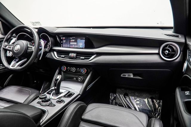 2023 Alfa Romeo Stelvio Veloce AWD - 22997606 - 18