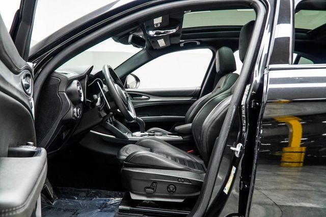 2023 Alfa Romeo Stelvio Veloce AWD - 22997606 - 38