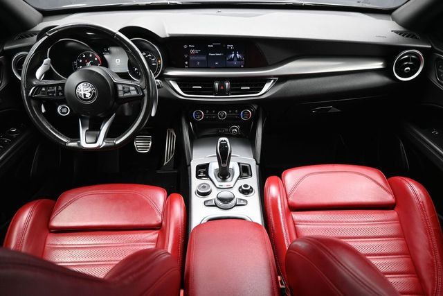 2023 Alfa Romeo Stelvio Veloce AWD - 23038676 - 10