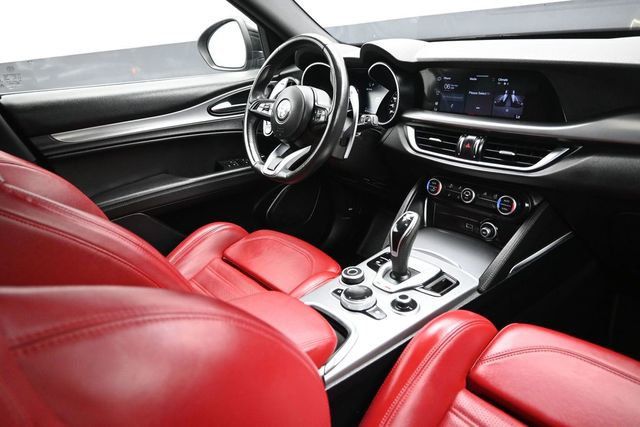 2023 Alfa Romeo Stelvio Veloce AWD - 23038676 - 12