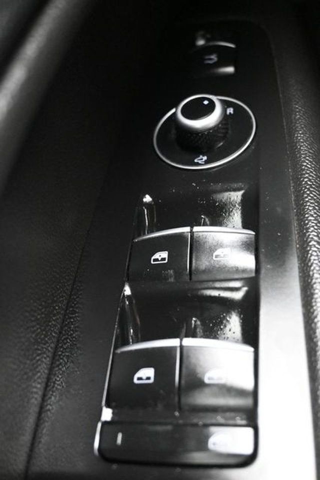 2023 Alfa Romeo Stelvio Veloce AWD - 23038676 - 22