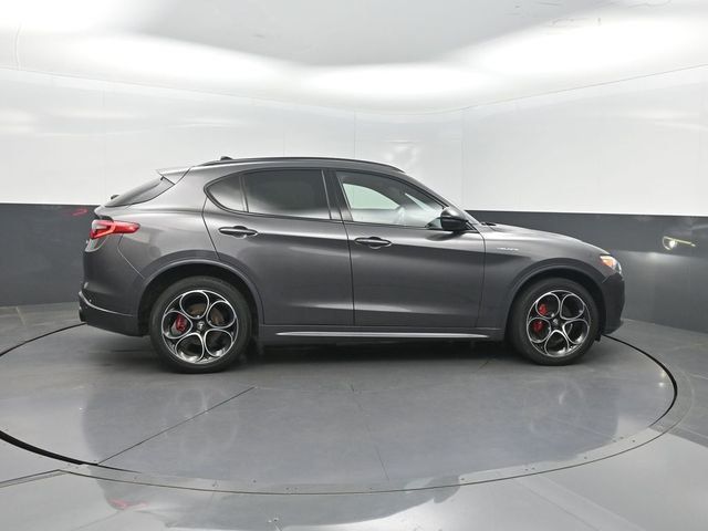 2023 Alfa Romeo Stelvio Veloce AWD - 23038676 - 31