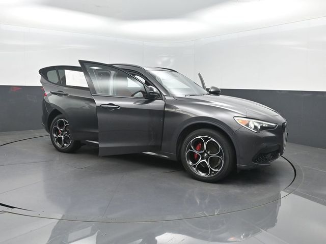 2023 Alfa Romeo Stelvio Veloce AWD - 23038676 - 36