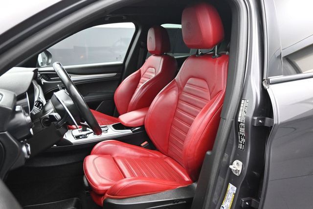 2023 Alfa Romeo Stelvio Veloce AWD - 23038676 - 4