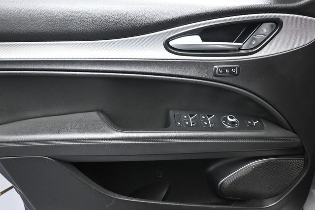 2023 Alfa Romeo Stelvio Veloce AWD - 23038676 - 6