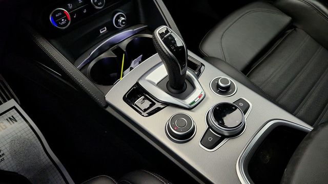 2023 Alfa Romeo Stelvio Veloce AWD - 22957031 - 15