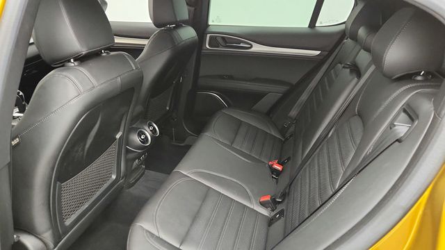 2023 Alfa Romeo Stelvio Veloce AWD - 22957031 - 20