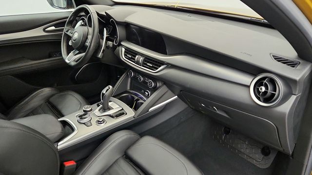 2023 Alfa Romeo Stelvio Veloce AWD - 22957031 - 24