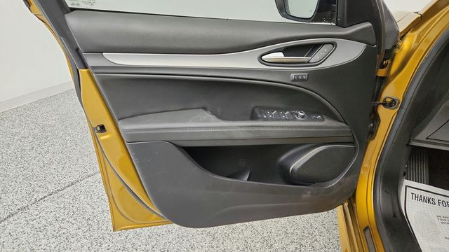 2023 Alfa Romeo Stelvio Veloce AWD - 22957031 - 29