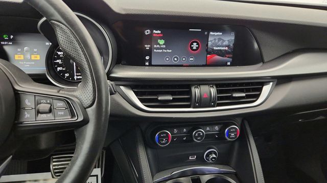 2023 Alfa Romeo Stelvio Veloce AWD - 22957031 - 35