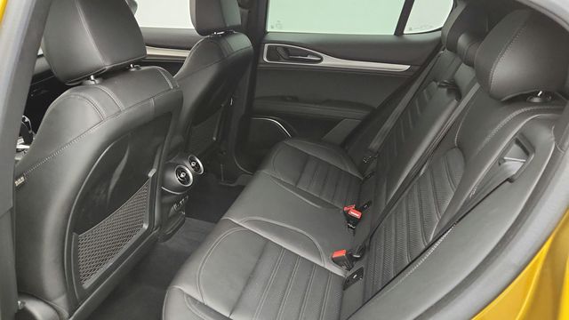 2023 Alfa Romeo Stelvio Veloce AWD - 22957031 - 39