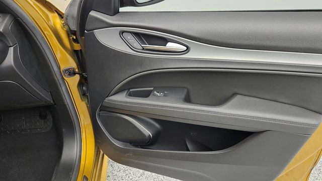 2023 Alfa Romeo Stelvio Veloce AWD - 22957031 - 44