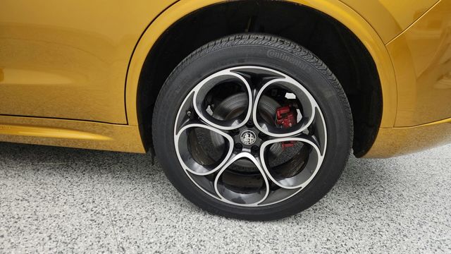 2023 Alfa Romeo Stelvio Veloce AWD - 22957031 - 46