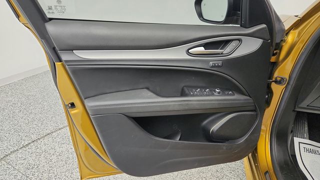 2023 Alfa Romeo Stelvio Veloce AWD - 22957031 - 48