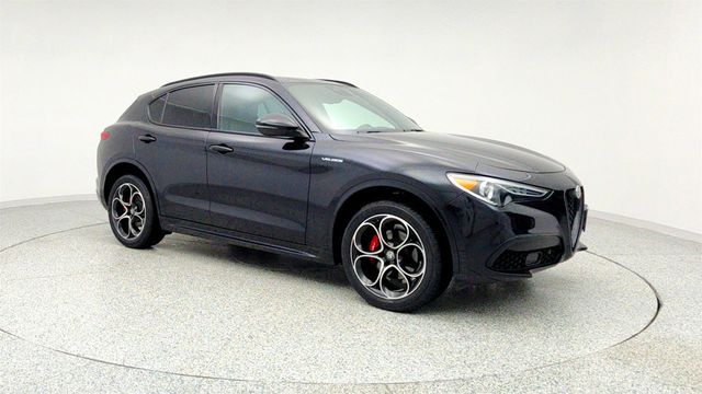 2023 Alfa Romeo Stelvio Veloce AWD - 22960142 - 2