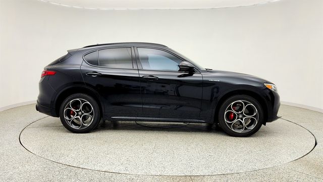 2023 Alfa Romeo Stelvio Veloce AWD - 23026853 - 3
