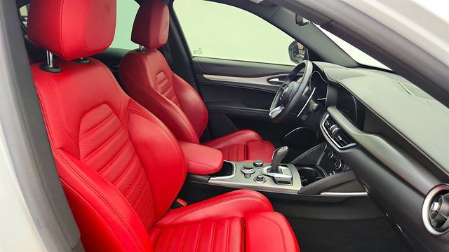 2023 Alfa Romeo Stelvio Veloce AWD - 23041980 - 23