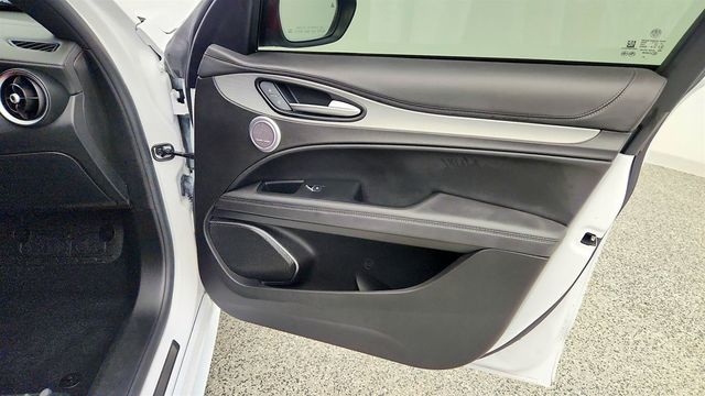 2023 Alfa Romeo Stelvio Veloce AWD - 23041980 - 25