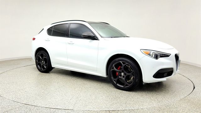 2023 Alfa Romeo Stelvio Veloce AWD w/ Active Assist Plus & harman/kardon Audio - 23041980 - 2
