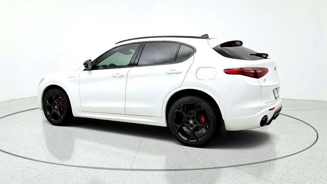2023 Alfa Romeo Stelvio Veloce AWD w/ Active Assist Plus & Limited-Slip Differential - 23079264 - 6