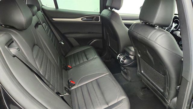 2023 Alfa Romeo Stelvio Veloce AWD with Active Assist Plus Package - 22960142 - 22