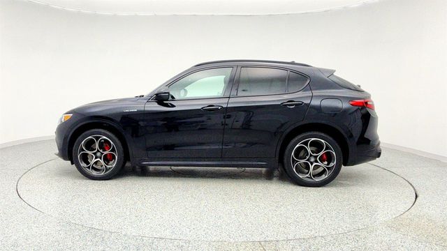 2023 Alfa Romeo Stelvio Veloce AWD with Active Assist Plus Package - 22960142 - 7