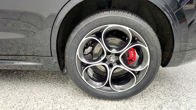 2023 Alfa Romeo Stelvio Veloce AWD with Active Assist Plus Package - 22960142 - 8