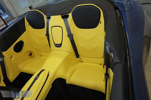 2023 Aston Martin DBS 2023.5 Volante 770 Ultimate - 22994688 - 28