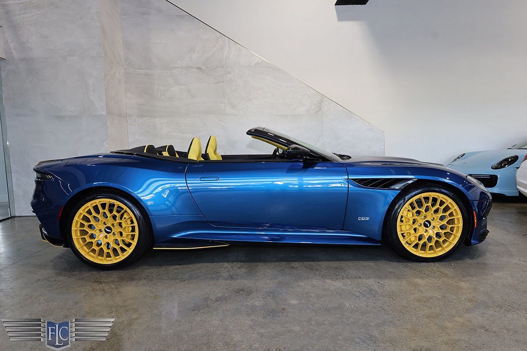 2023 Aston Martin DBS 2023.5 Volante 770 Ultimate - 23032495 - 1
