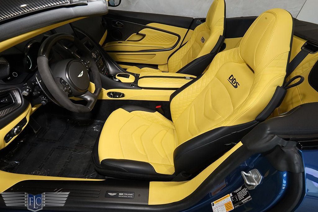 2023 Aston Martin DBS 2023.5 Volante 770 Ultimate - 23032495 - 24