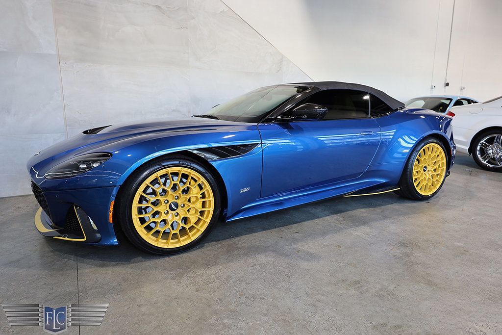 2023 Aston Martin DBS 2023.5 Volante 770 Ultimate - 23032495 - 3