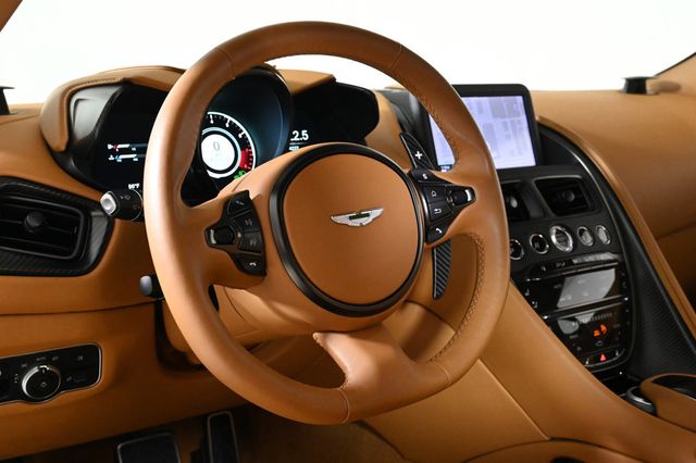 2023 Aston Martin DBS Base - 22943347 - 9
