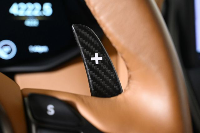 2023 Aston Martin DBS Base - 22943347 - 23