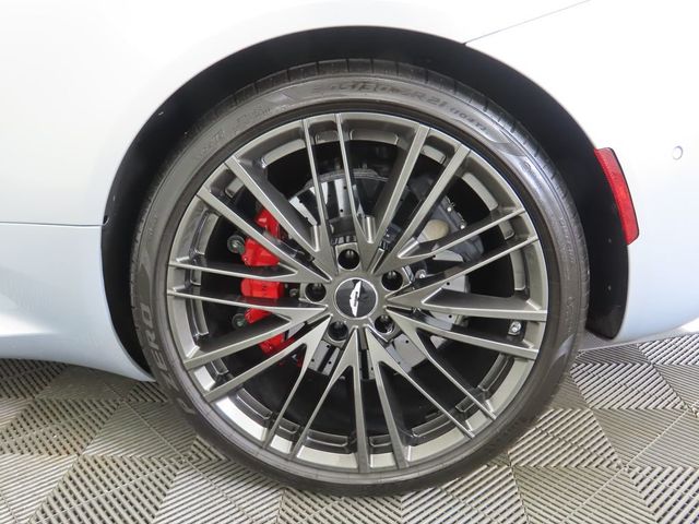 2023 Aston Martin DBS Coupe - 22958468 - 27