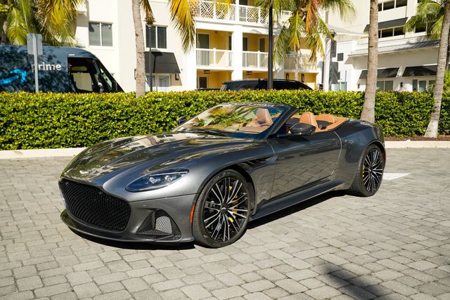 2023 Aston Martin DBS Volante - 22957582 - 1