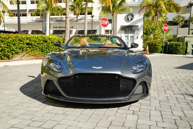 2023 Aston Martin DBS Volante - 22957582 - 3