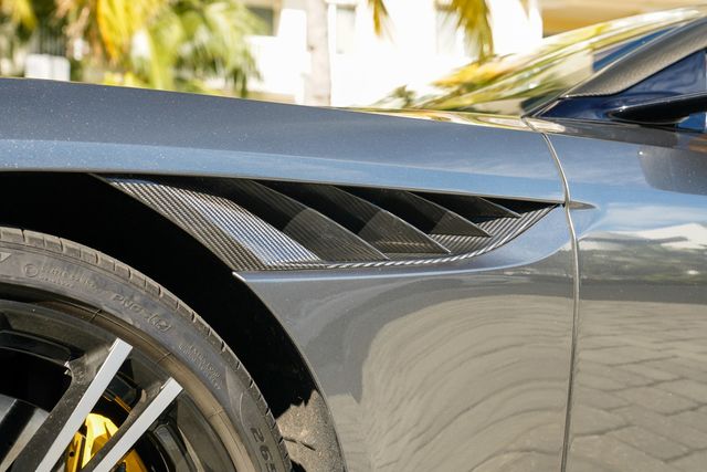 2023 Aston Martin DBS Volante - 22957582 - 44