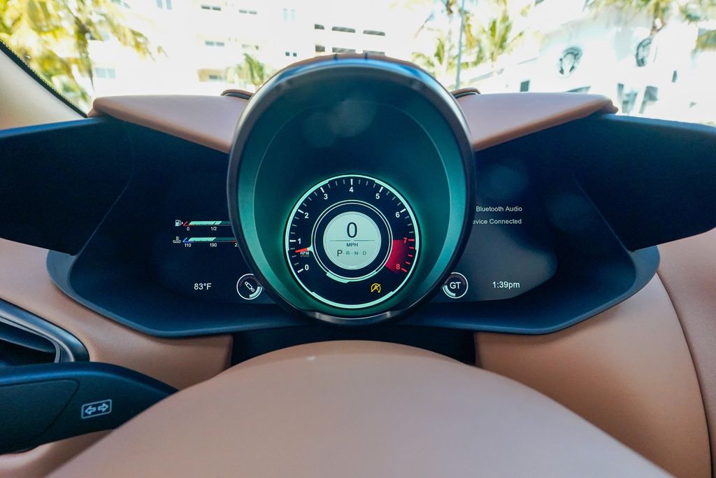 2023 Aston Martin DBS Volante - 22957582 - 68