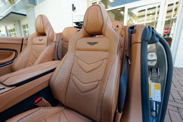 2023 Aston Martin DBS Volante - 22957582 - 77