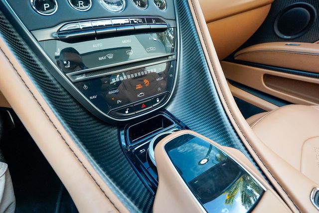 2023 Aston Martin DBS Volante - 22957582 - 85
