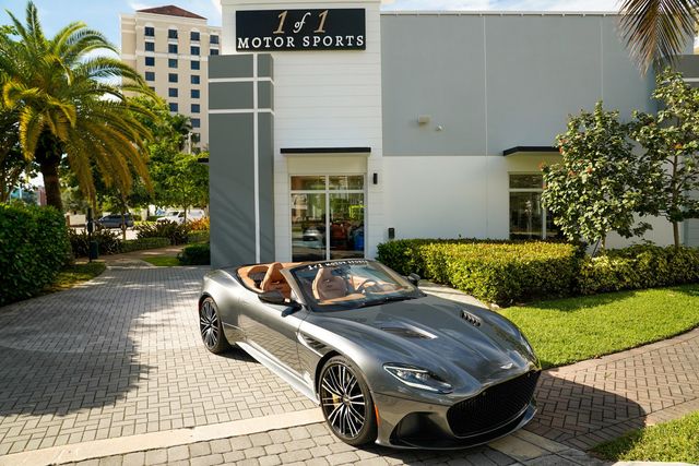 2023 Aston Martin DBS Volante - 22957582 - 98